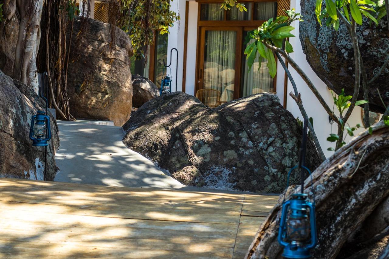 Oruwa Boutique Villas アルガムベイ エクステリア 写真